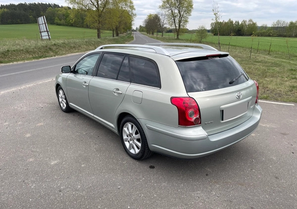 Toyota Avensis cena 19900 przebieg: 208000, rok produkcji 2008 z Nidzica małe 352